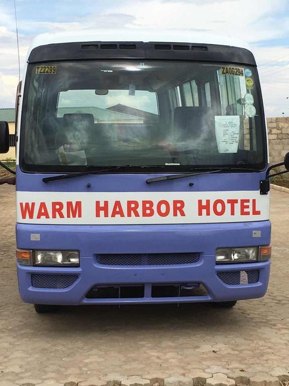 Warm Harbor Hotel ลิฟวิงสโตน ภายนอก รูปภาพ